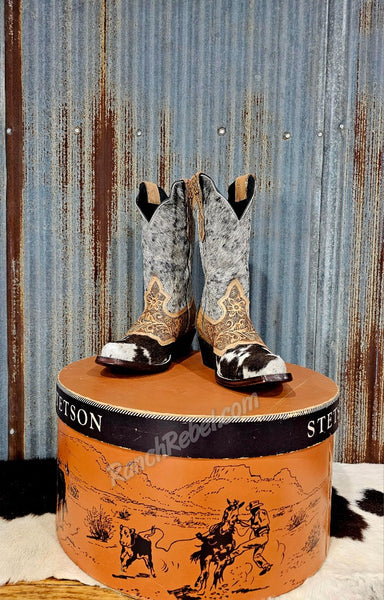 Magnolia Hand Tooled Cowhide Boots #5422