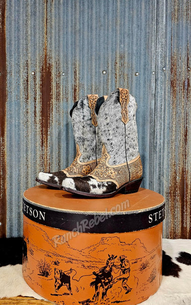 Magnolia Hand Tooled Cowhide Boots #5422