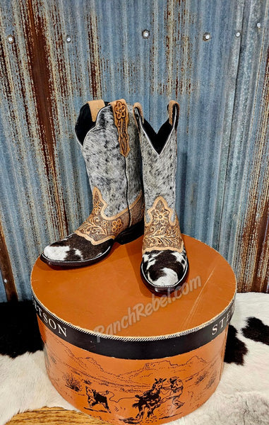 Magnolia Hand Tooled Cowhide Boots #5422