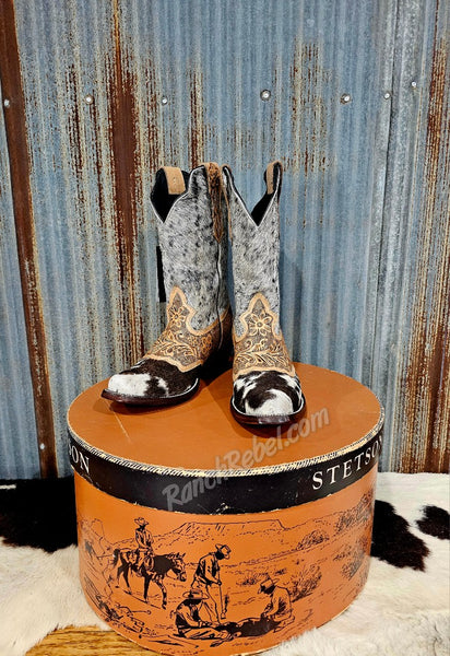 Magnolia Hand Tooled Cowhide Boots #5422