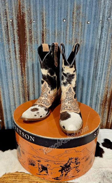 Magnolia Hand Tooled Cowhide Boots #5422