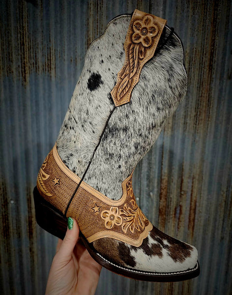 Magnolia Hand Tooled Cowhide Boots #5422