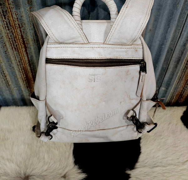 STS Cremello Oaklynn Backpack #5504