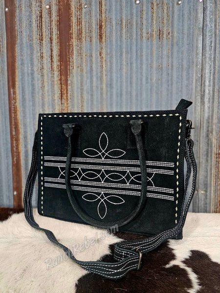 Boot Stitch Tote in Black #5592