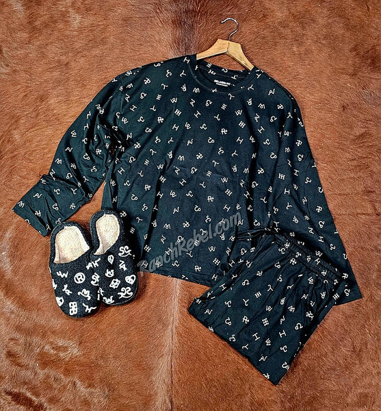 Ariat Dreams Black Brands Pajama Set #5847