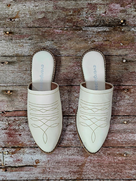 Avery Bootstitch Mule in Cream #6184