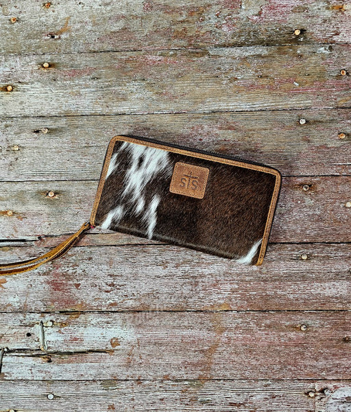 STS Vaquero Concho Cowhide Bentley Wallet #6188