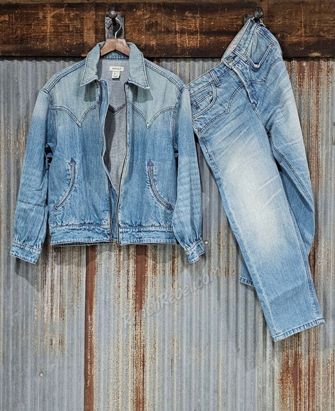 Ariat Ultra High Rise Tomboy Relaxed Straight Cheyenne Yoke Crops #6313