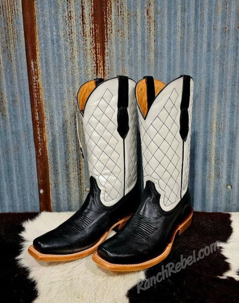 Ariat Futurity Denton in Little Black Dress/Bright Pearl #6360