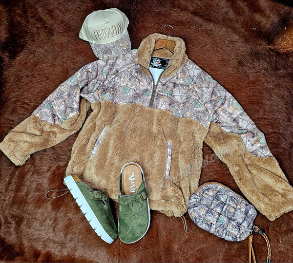 Camo Sherpa Pullover #6406