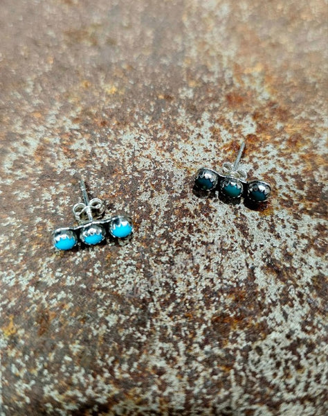 Three Stone Turquoise Ear Crawler #6444