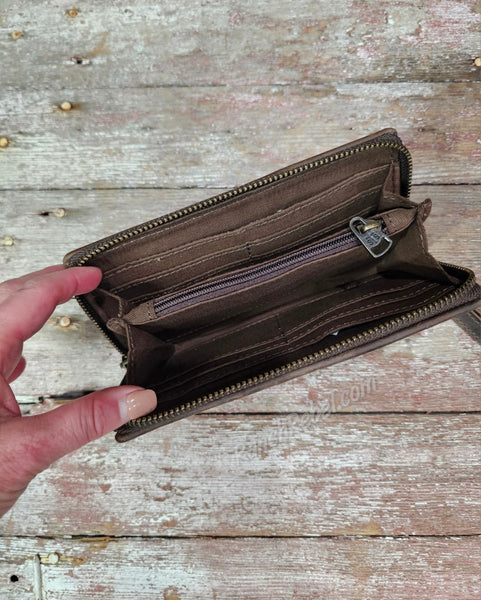 STS Guadalupe Serape Bifold #6482