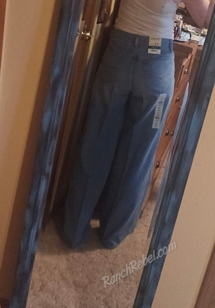 Ariat Ultra High Rise Calamity Comfort Wide Leg Jean in Alameda Denim #6582