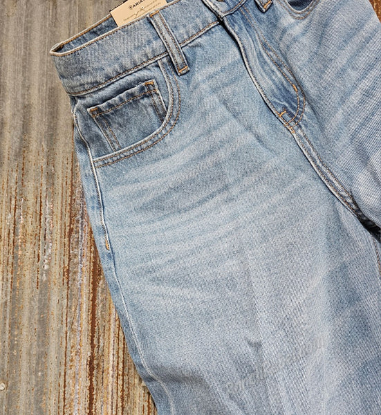 Ariat Ultra High Rise Calamity Comfort Wide Leg Jean in Alameda Denim #6582