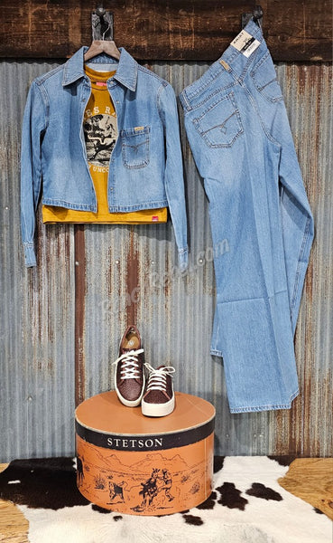 Ariat Cropped Comfort Shirt in Alameda Denim #6581