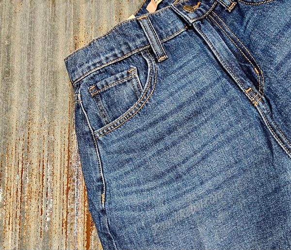 Ariat Ultra High Rise Calamity Comfort Wide Leg Jean in Tampa Denim #6652