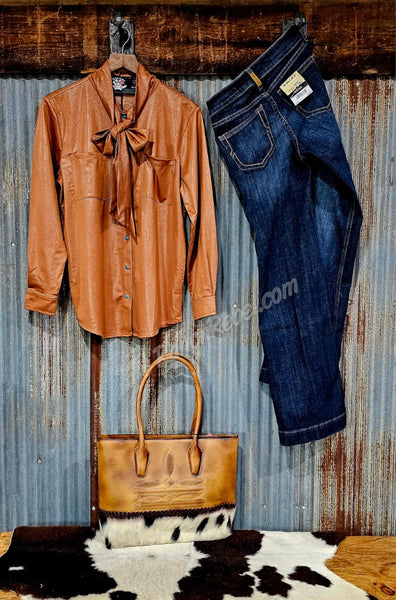 Leather Lux Sorrel Bow Pearl Snap #6684