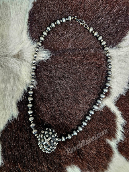 Solid Dot Cross Pendant Necklace #6716