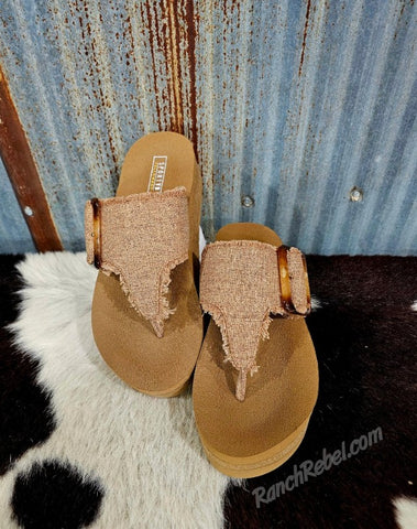 Carlow Sandal #6736