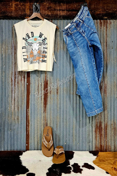 Ariat Steer Skull Landscape Tank #6795