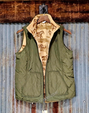 Ariat Dilon Reversible Vest in Ivy Green & Wild Horse Print #6890