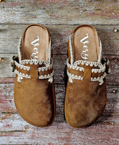 Nevada in Tan #6886