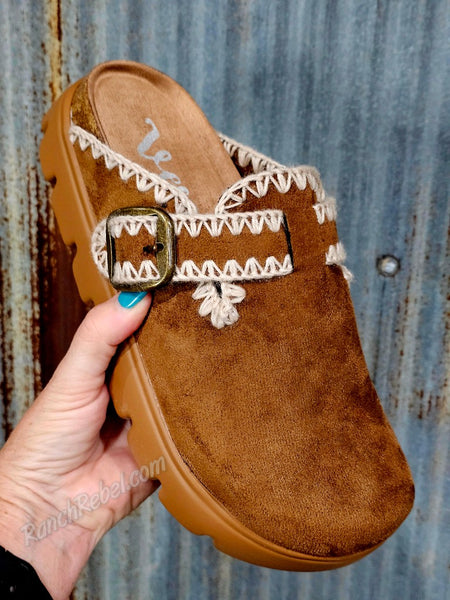 Nevada in Tan #6886
