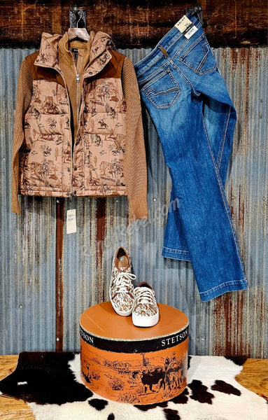 Ariat Frontier Puffer Vest in Retro Rodeo #6918