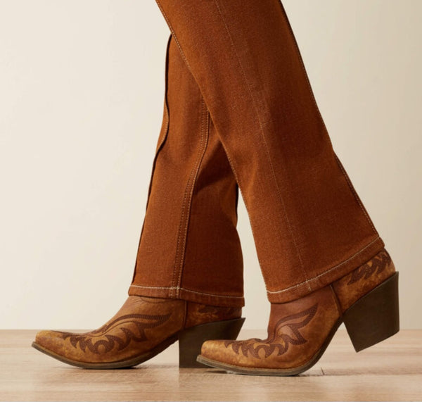 Ariat Ultra High Rise Relaxed Straight Leg Jean in Pecan Brown #6326