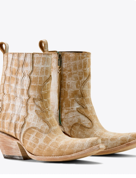 Ariat Jade Distressed Crema Croc Print Boot #6327