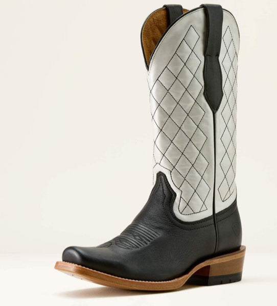Ariat Futurity Denton in Little Black Dress/Bright Pearl #6360