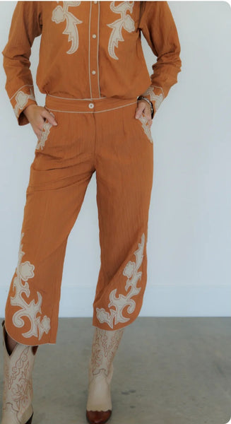 Retro Ranch Apricot Applique Pants #6440