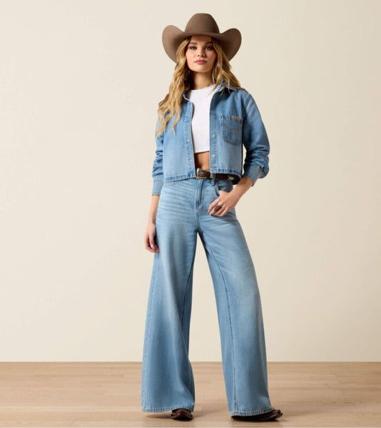 Ariat Ultra High Rise Calamity Comfort Wide Leg Jean in Alameda Denim #6582