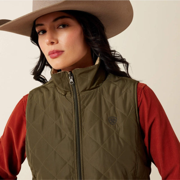 Ariat Dilon Reversible Vest in Ivy Green & Wild Horse Print #6890