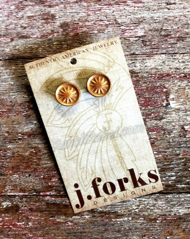 j-forks-leather-post-earrings-gold-3885